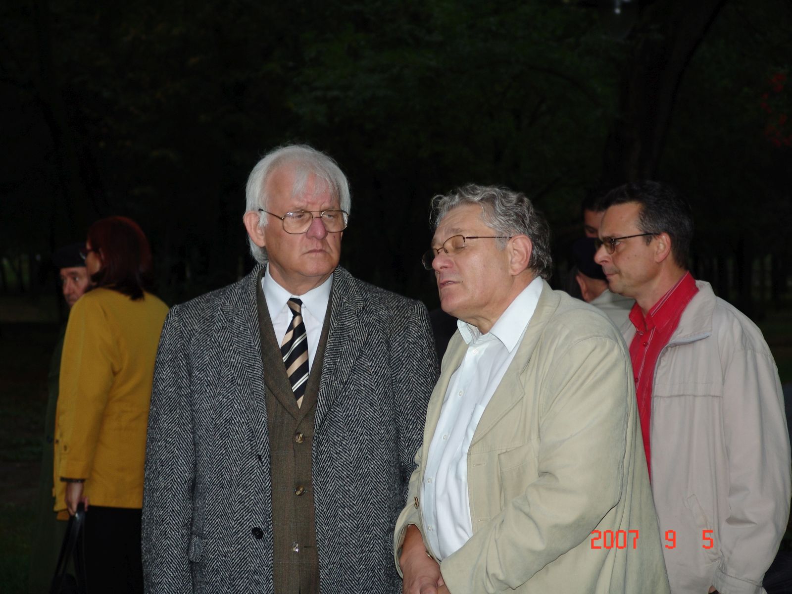 image030