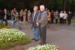 image022