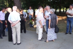 image009