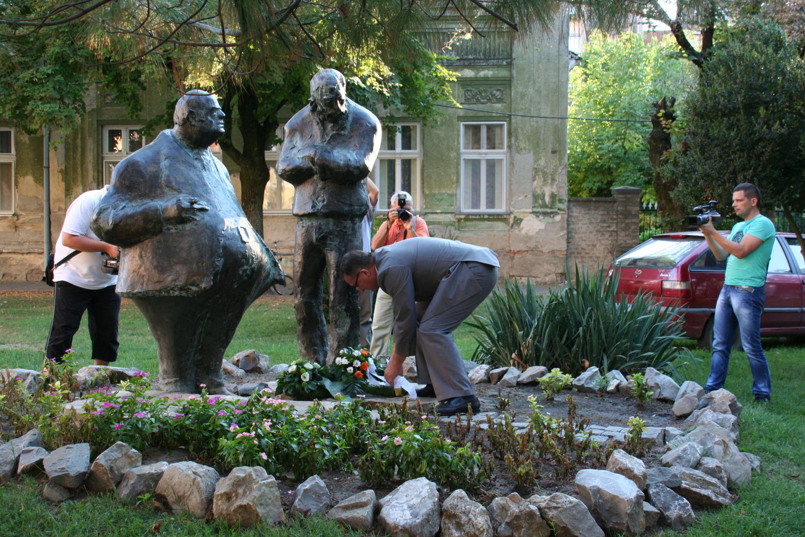 image021