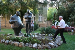 image022