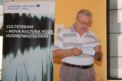 image100